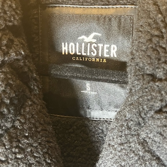 Hollister Vegan Leather Jacket - Picture 2 of 8